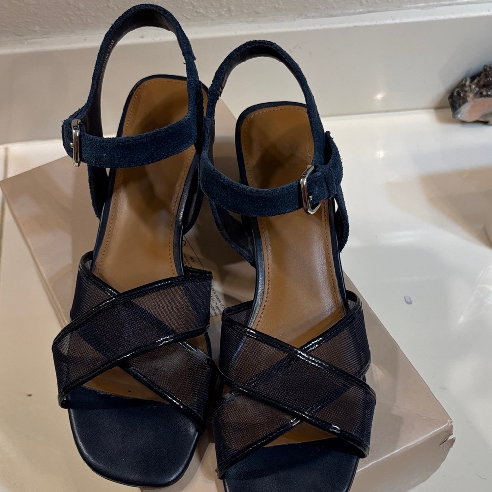 Donald J. Pliner Navy and Black Mesh Sandals